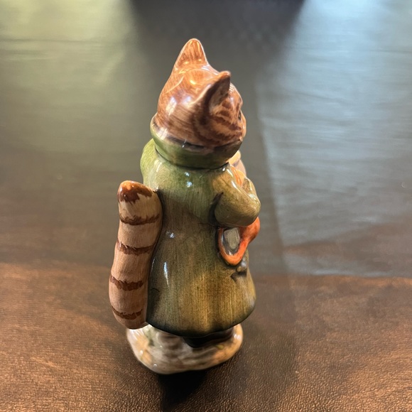 Beatrix Potter’s “Simpkin” - Picture 3 of 5